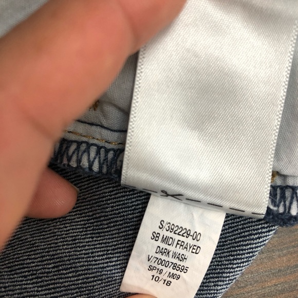 Old Navy Rolled Fray-Hem Jean Shorts Girls Size 10 - Picture 7 of 15